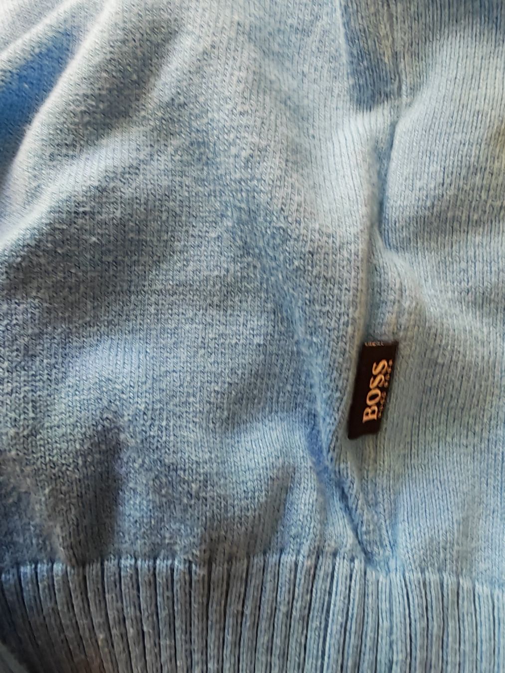 Hugo Boss Maglioni & Felpe: BOSS Hugo Boss Herren V Pullover Hellblau Gr. M / Regular – Usato da Pfäffikon SZ venduto da mat_qgm9 3