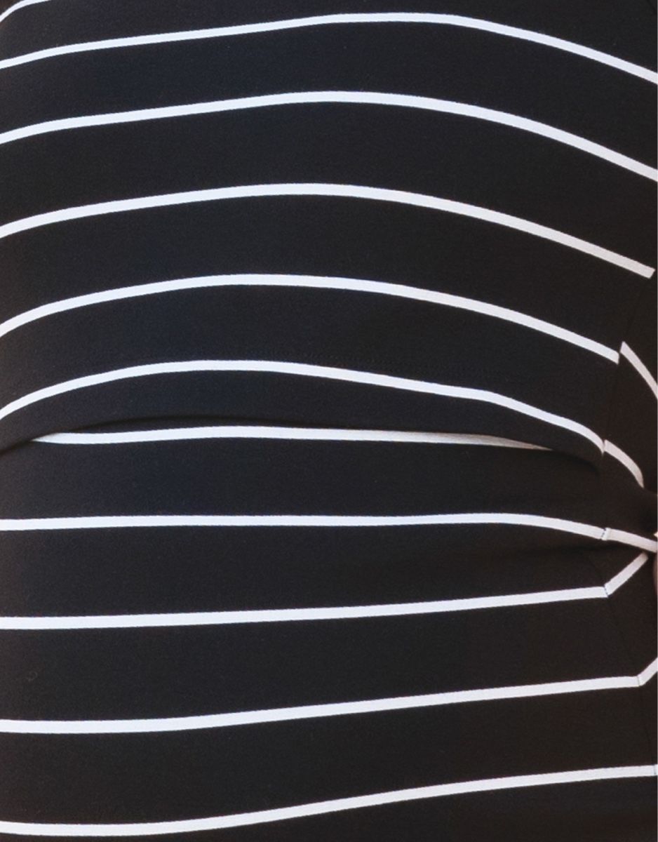 Top: Seraphine Square Neck Stripe Nursing T-Shirt – Usato da Trin venduto da kat_pmj8 5