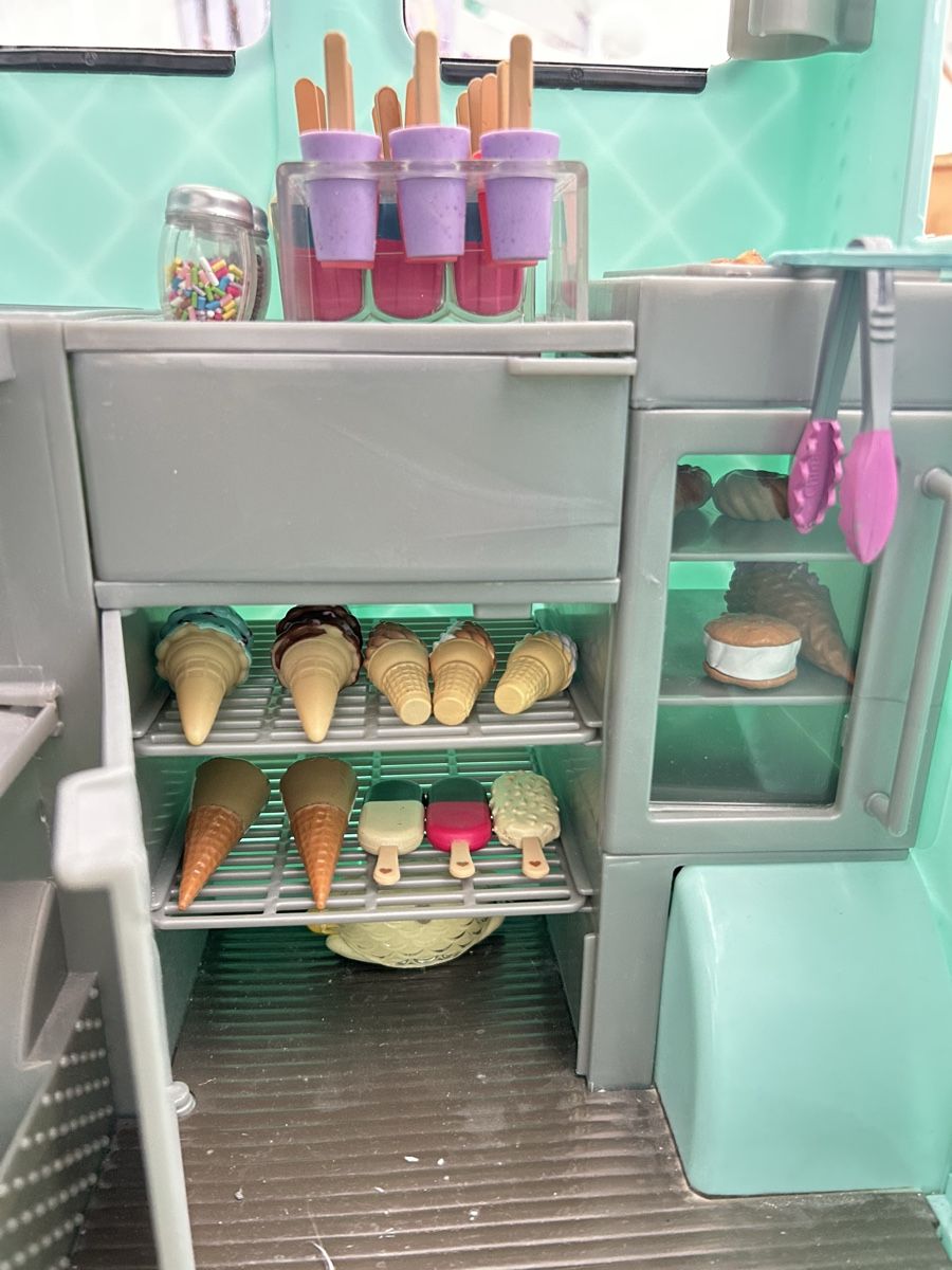 Our Generation Giocattoli: Our Generation Ice Cream Truck – Usato da Neuenkirch venduto da sil_zz8r 3