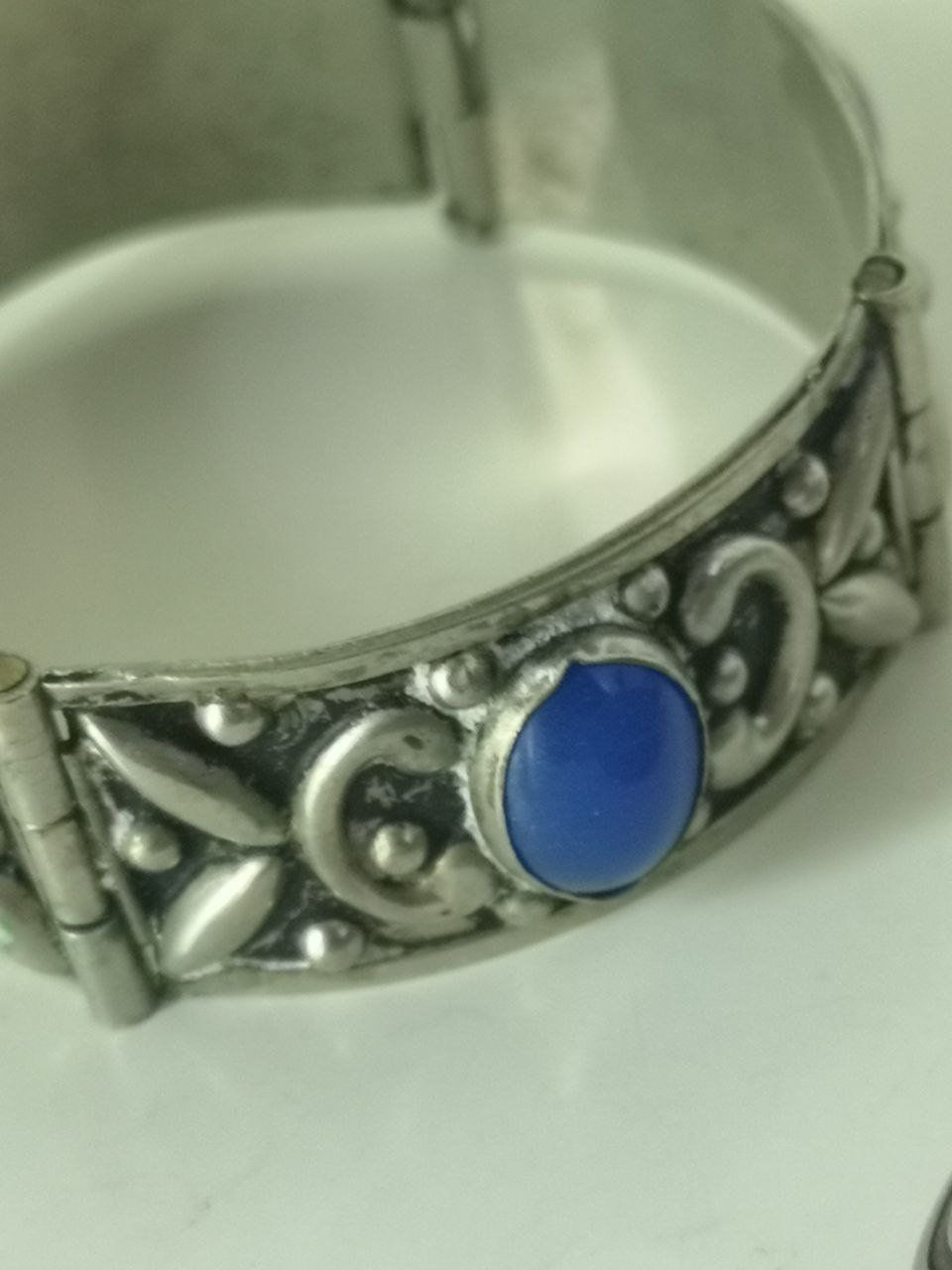 Altri gioielli: Zwei Armbänder und ein Ring aus Silber. – Usato da Bern venduto da Yunkom 5