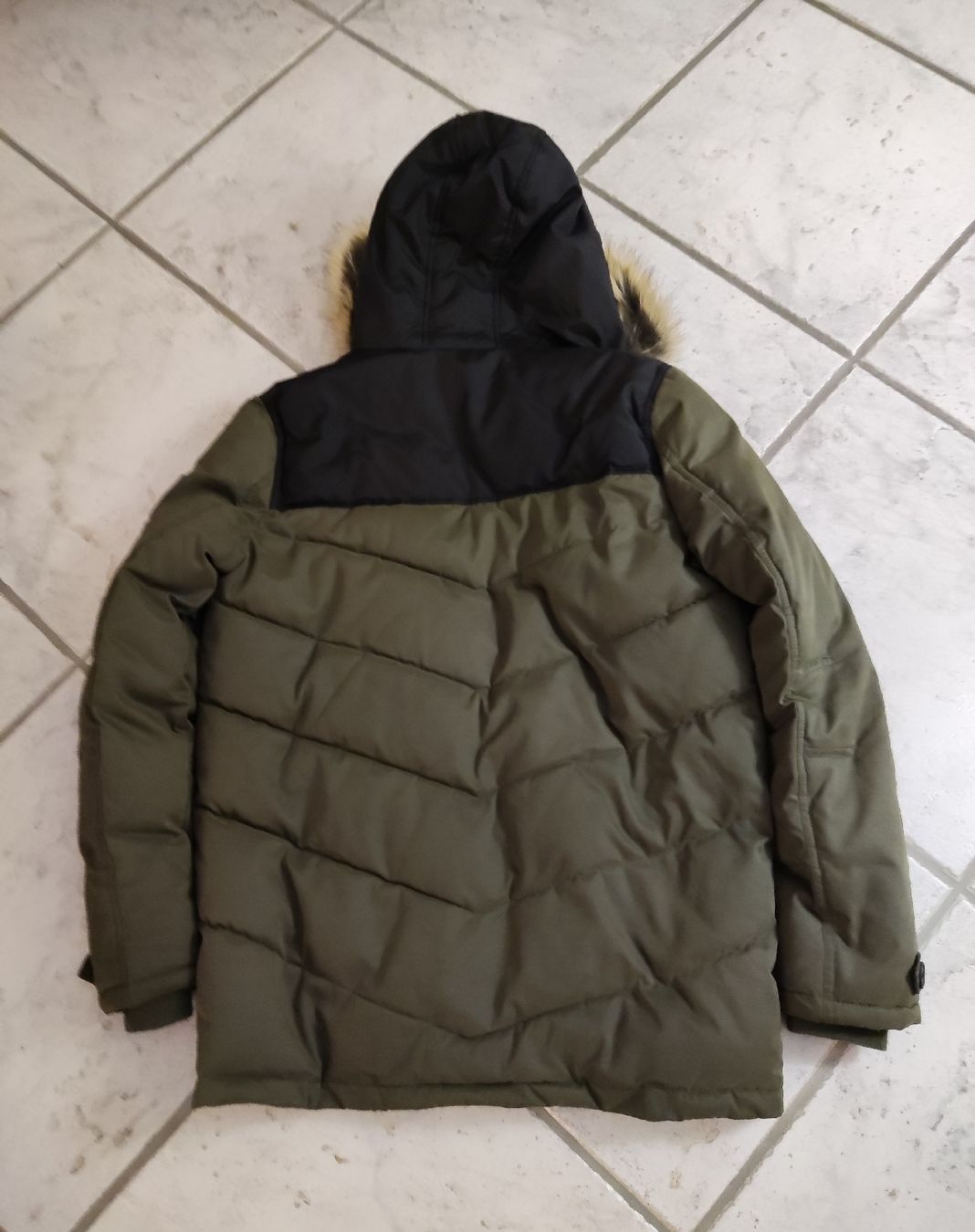 Jacken & Mäntel: Winterjacke Jungen Grösse 176 – Gebraucht aus Chur von Rodanisa 4