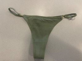 Neuer String Tanga, Grösse L