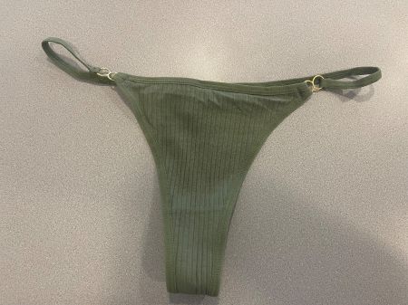 Neuer String Tanga, Grösse L