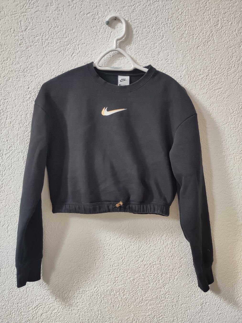 Nike Maglioni & Felpe: Nike Cropped Pullover schwarz XS – Usato da Bern venduto da Ariianee