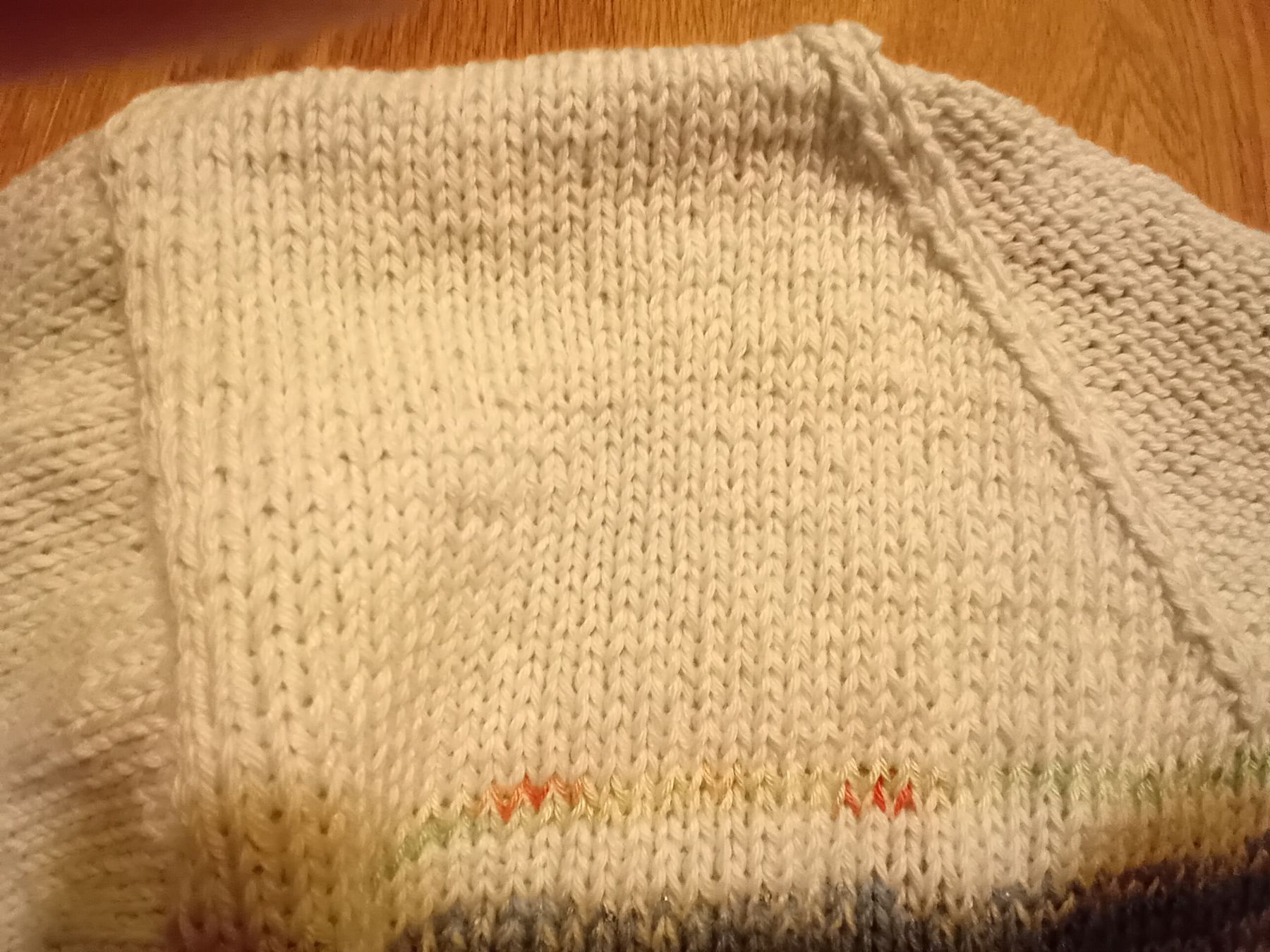 Maglioni & Felpe: Sommerliches Strick-Pulli mit passendem Halstuch,gr.M – Nuovo (secondo la descrizione) da Burgdorf venduto da carodesign1 3