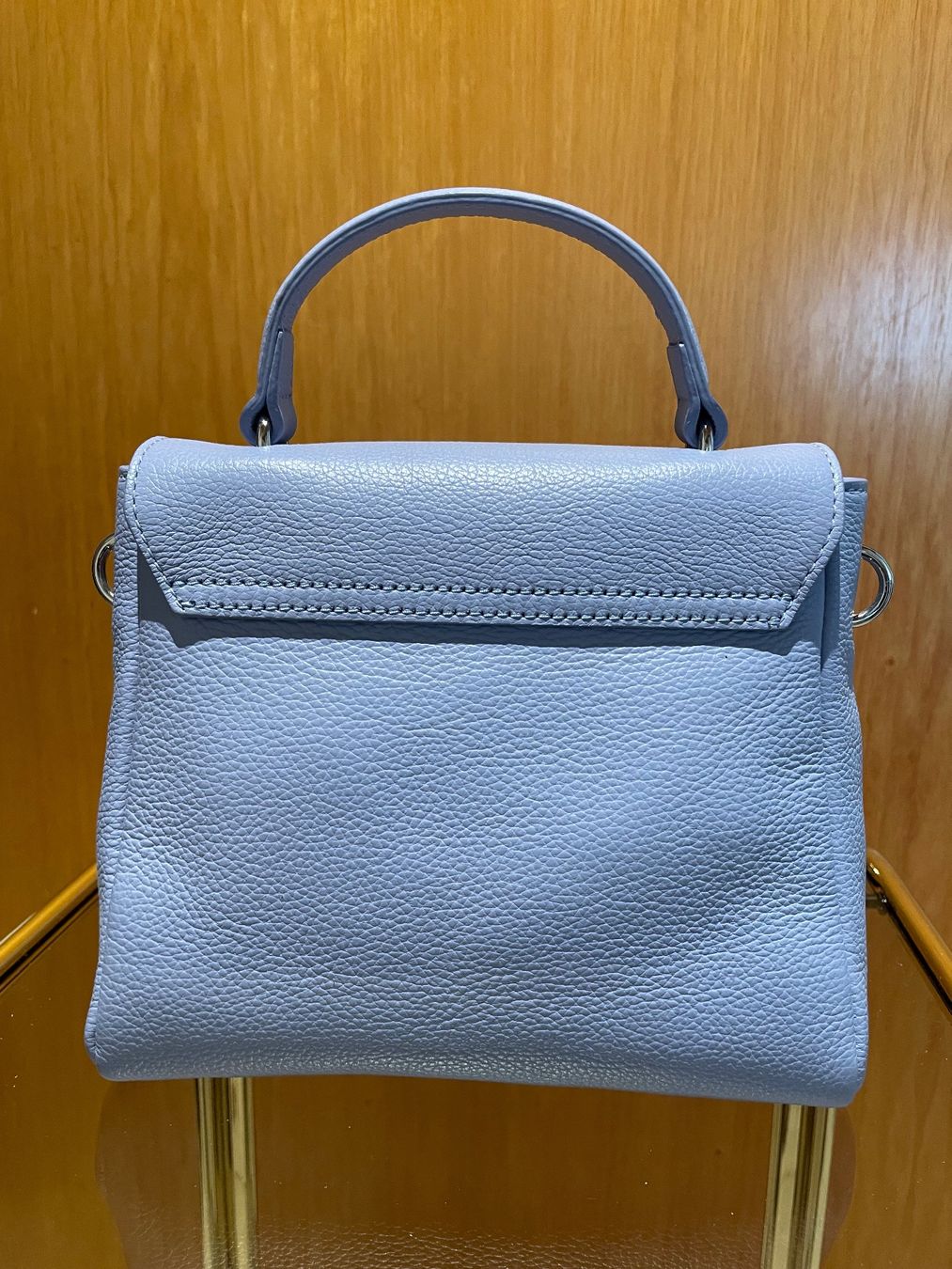 Coccinelle Taschen für Damen: Handtasche Coccinelle hellblau Leder gebraucht – Gebraucht aus Luterbach von vac_yv8x 2