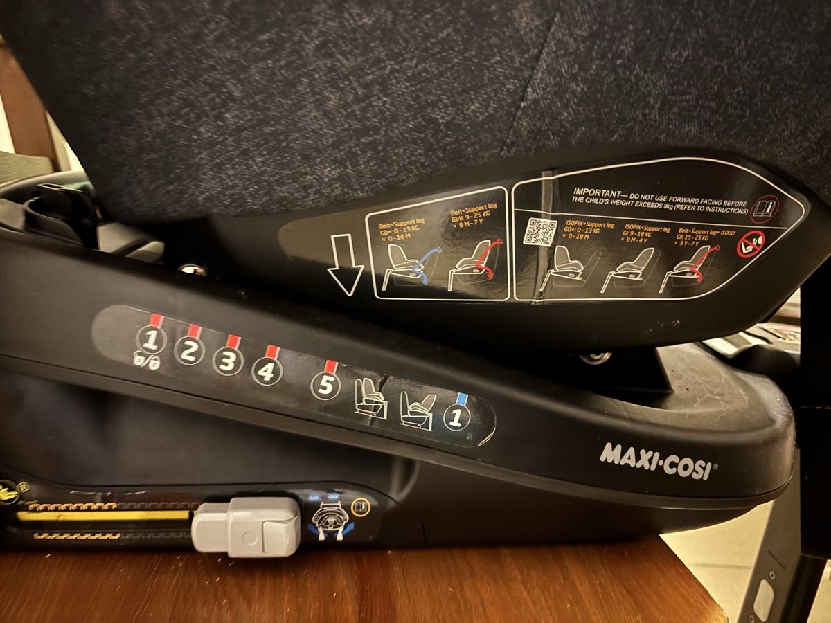 Maxi-Cosi Seggiolini per auto: Maxi-Cosi Autositz, 0-25kg – Usato da Auenstein venduto da david.marmy 2