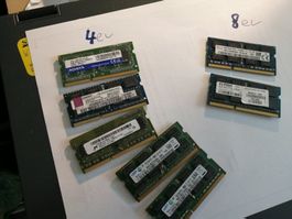 2stk notebook  memmory a 4 giga