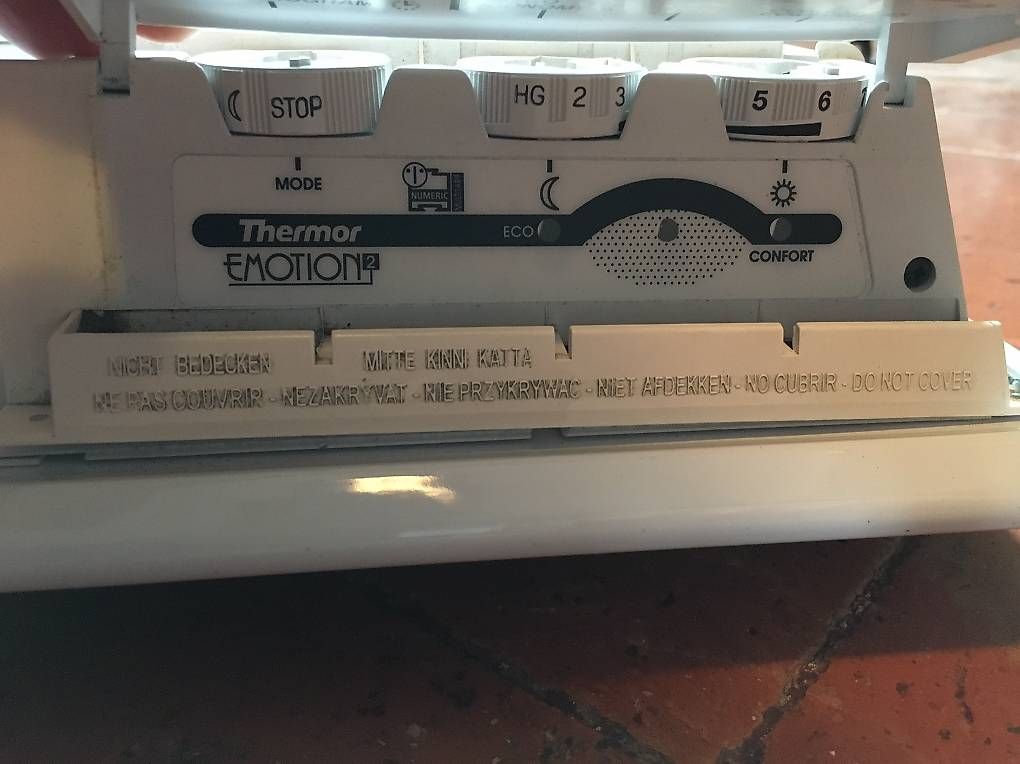 Heizgeräte: Radiatori elettrici NF Electricite a parete – Gebraucht aus Vezia von Curzio83 4