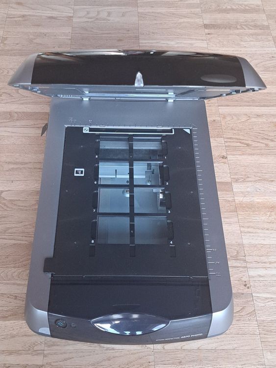 Scanner Epson Perfection 4870 Photo - USB + Firewire (Gebraucht) in ...