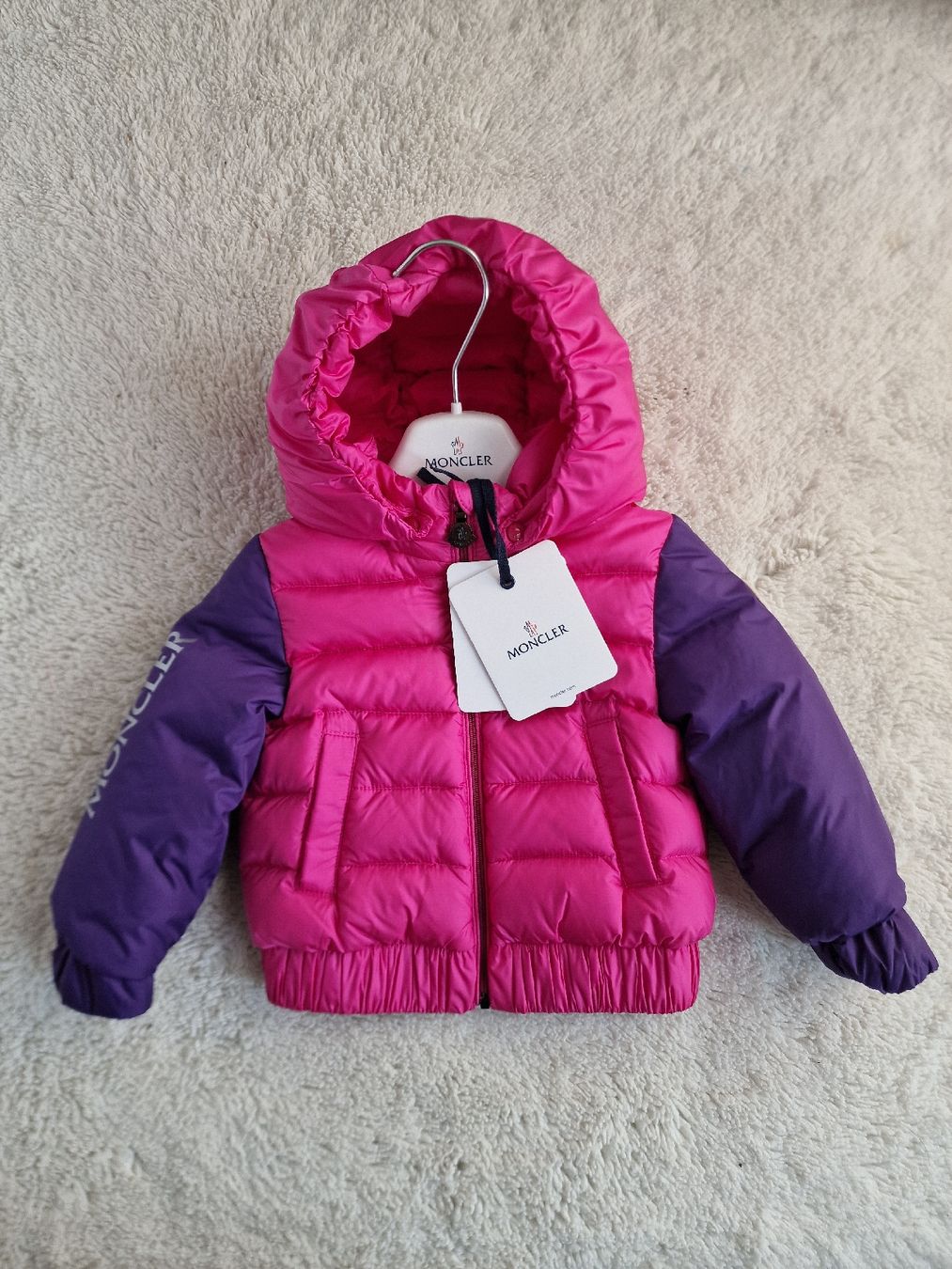 Moncler Jacken & Mäntel: Doudoune Moncler 18-24 mois – Neu (gemäss Beschreibung) aus Yverdon-les-Bains von Scmps