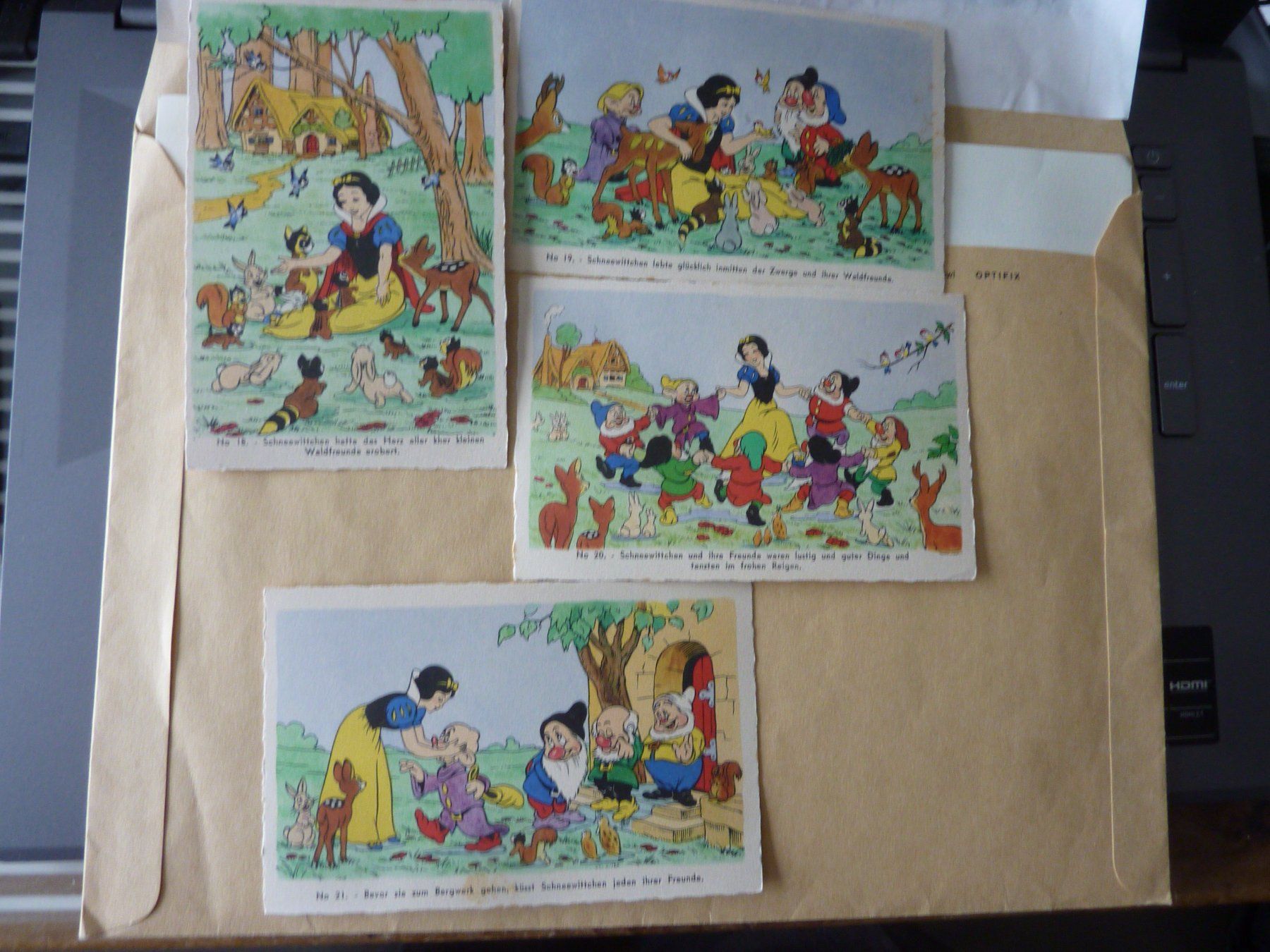 Cartoline postali: MÄRCHEN SCHNEEWITTCHEN EDITION SUPERLUX PARIS WALT DISNEY – Usato da Zürich venduto da Rrehsuah 4
