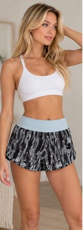 H&M Sport Shorts Damen Grösse 46-komplett neu