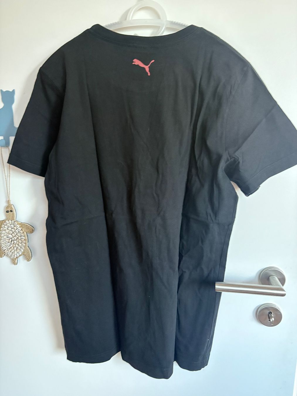 Puma T-Shirts: T-shirt Puma Venice noir – Gebraucht aus Lausanne von milou201619 2