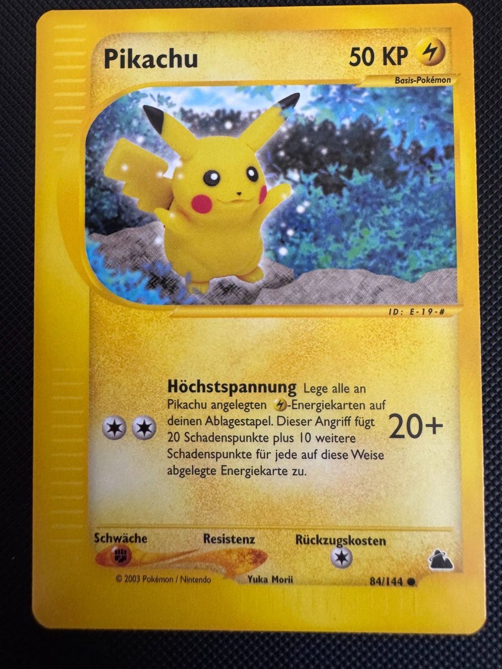 Pokémon Sammelbilder & Trading cards: Pokemon Pikachu 84/144 - Skyridge - DE – Gebraucht aus Erstfeld von PokeSandero