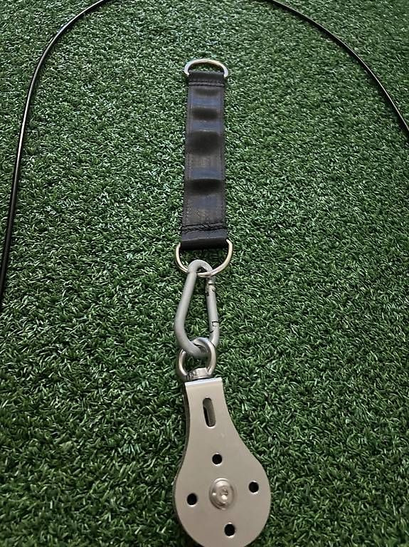 Vélos d'appartement: Pulley Set Kabelzug mit Einhandgriff – D'occasion à Arlesheim par FS_79 1