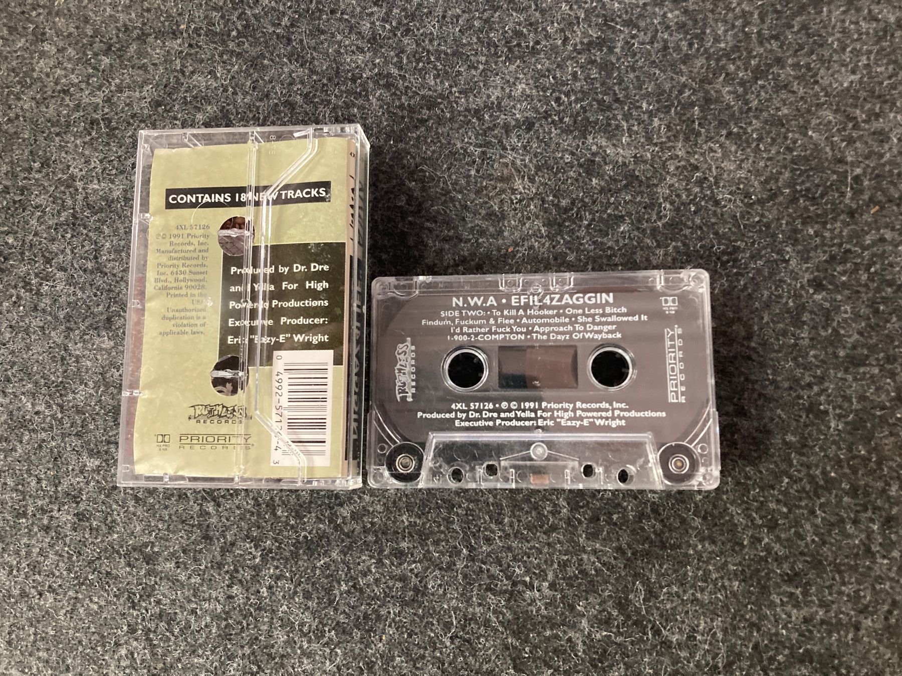 Musicassette: N.W.A. - Efil4zaggin (MC) – Usato da Fribourg venduto da Karushi 4