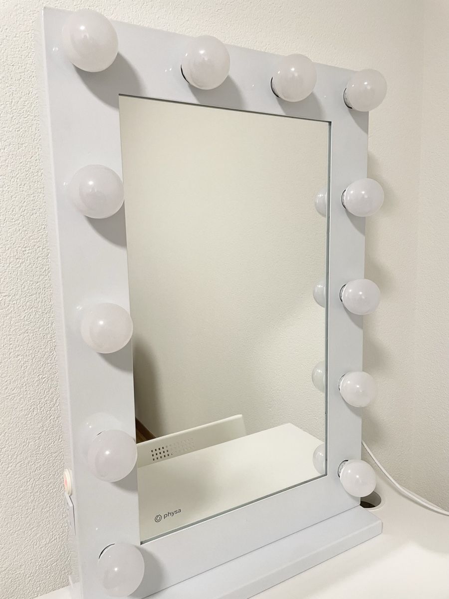 Spiegel: Miroir Maquillage avec Eclairage LED Blanc – Gebraucht aus Chavornay von mai_6sqy 2