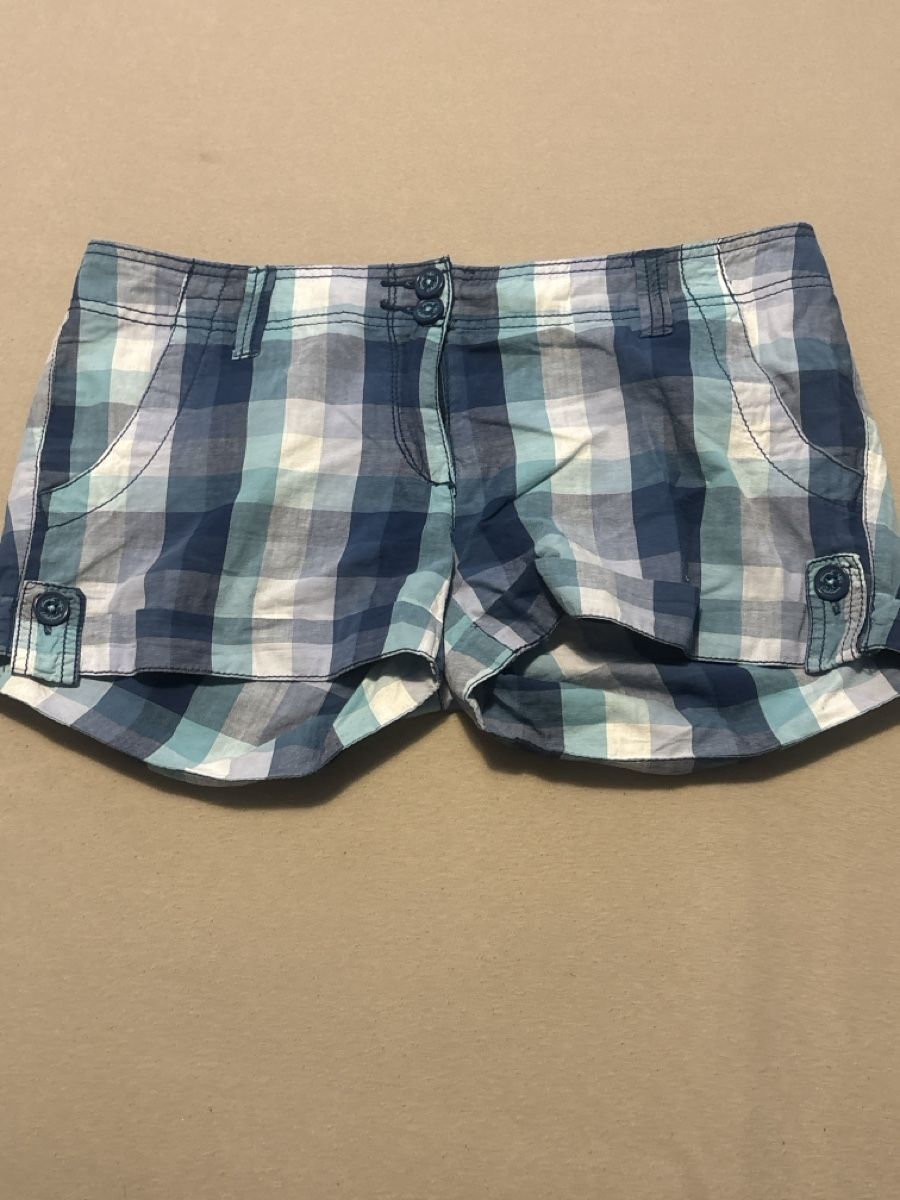 Hosen: Kurze Sommer Shorts mit Karomuster, Grösse 38 – Gebraucht aus Strengelbach von Puremad