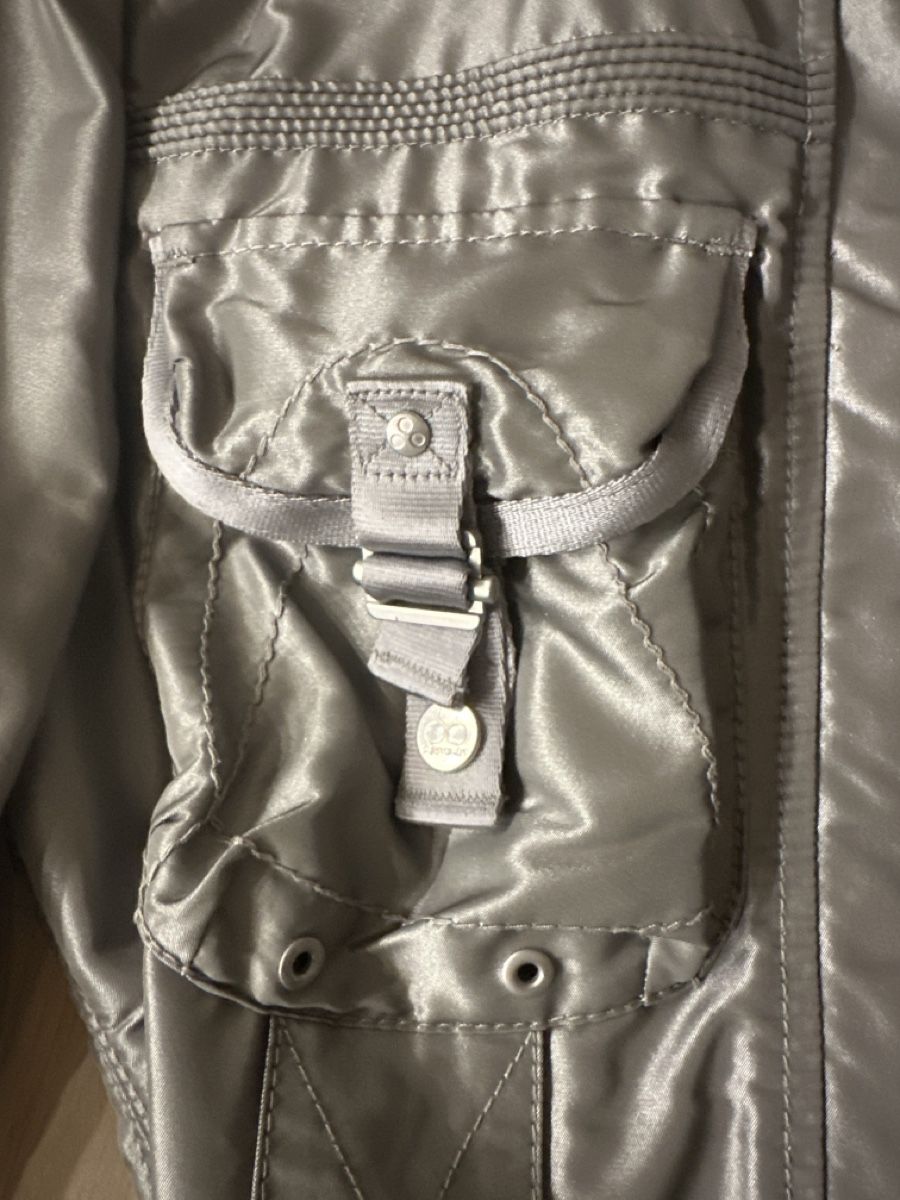 Peuterey Giacche: PEUTEREY Jacke, grau, Gr. 36, NEU – Nuovo (secondo la descrizione) da Dübendorf venduto da Bella1177 1