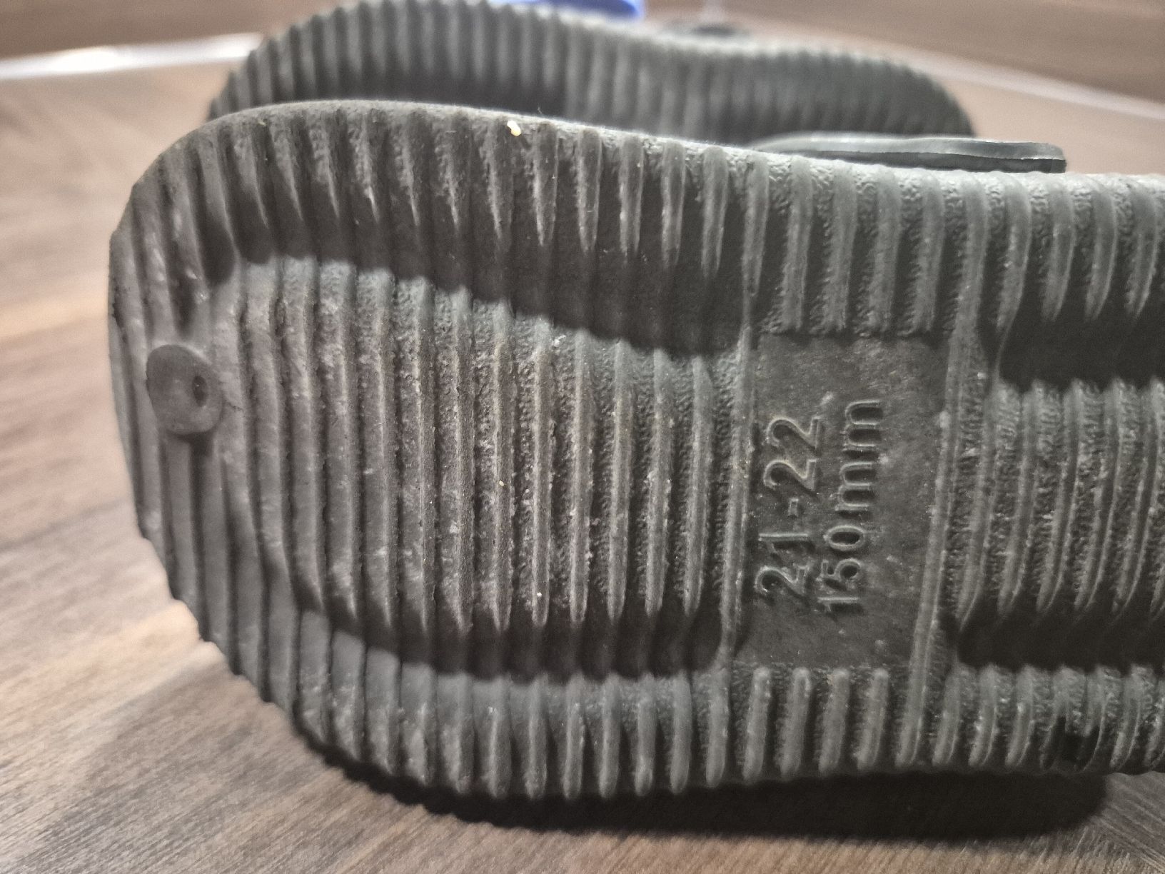 Chaussures garçon: Schuhe Grösse 21/22 – D'occasion à Leuggern par MonaM90 2