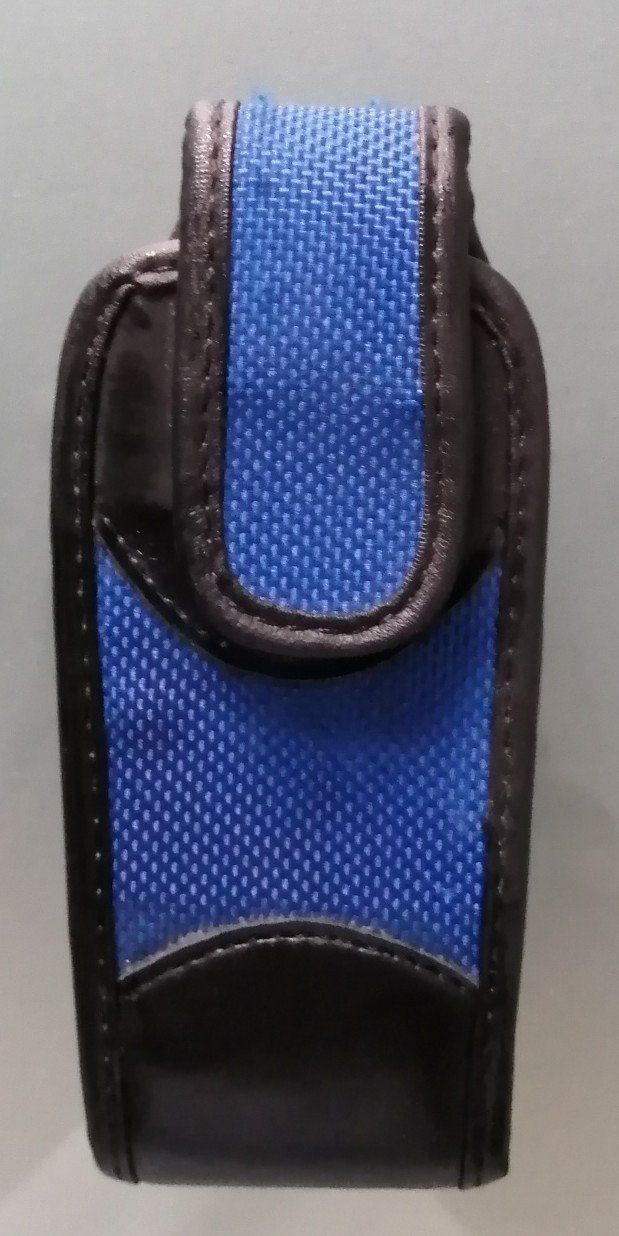 Altro in Antiquarato & Arte: Halter für Handy, Multitool, Messer etc – Nuovo e nell'imballaggio originale da Bern venduto da Prasolux