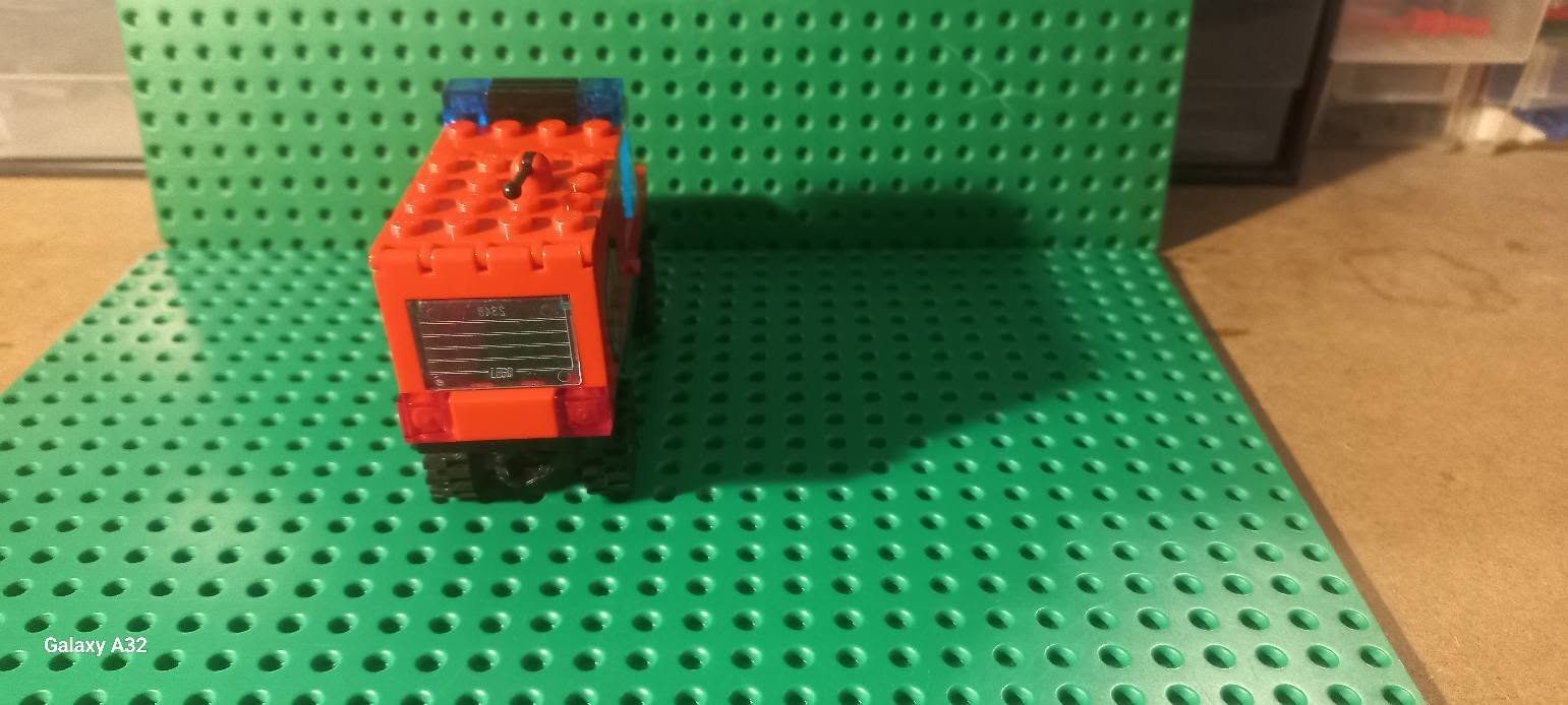 Lego Jouets: La jeep de pompier Lego – D'occasion à La tour de treme par Legocreation82 5