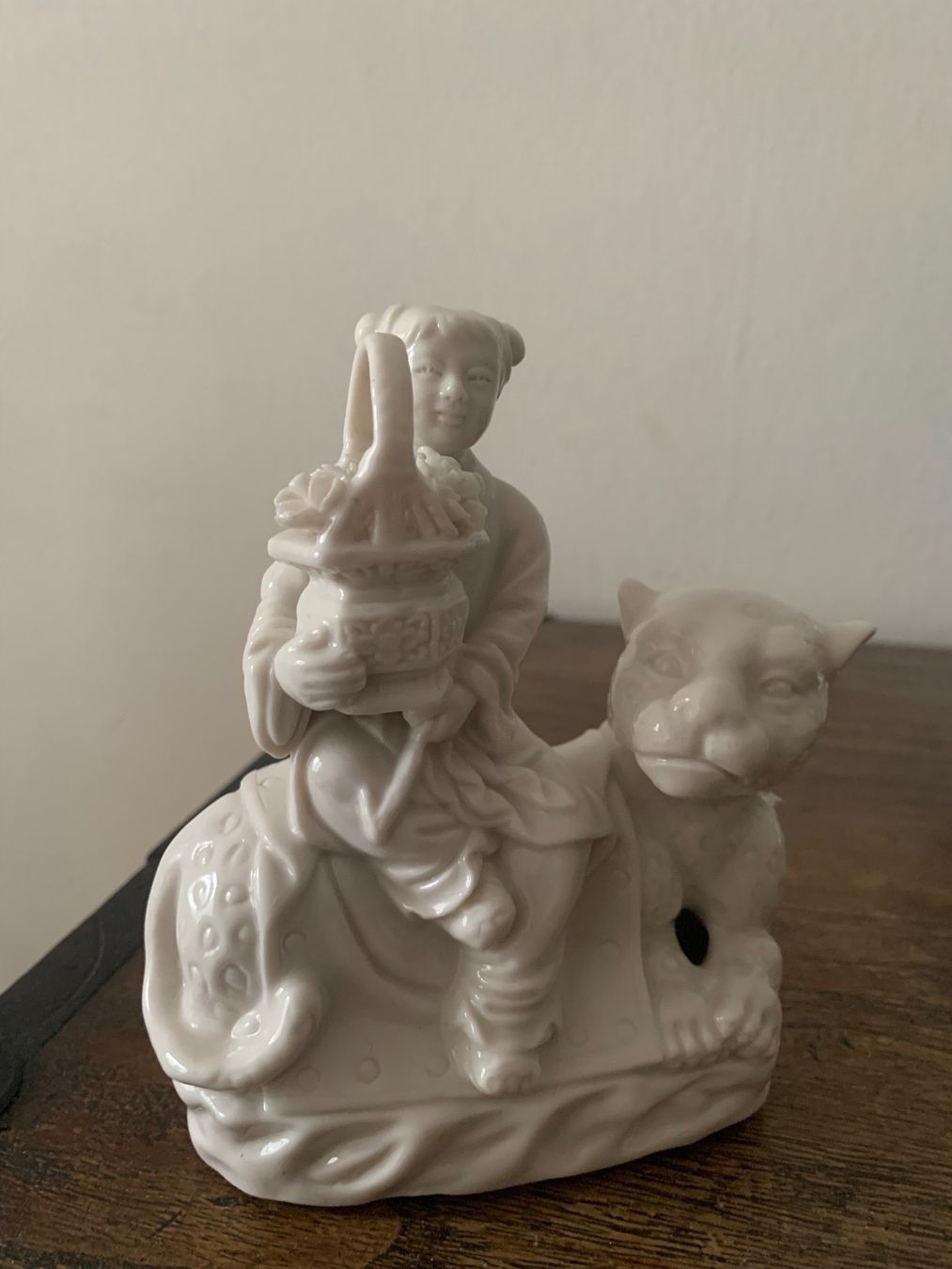 Sculture & Statue: blanc de chine – Usato da Basel venduto da Amechan. 2