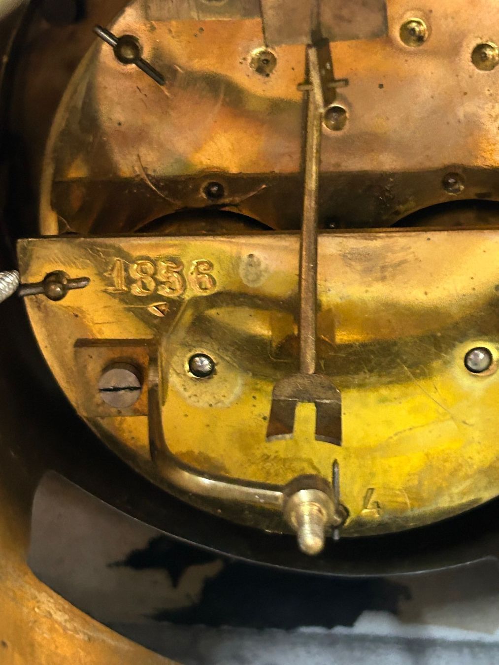 Orologi da terra & Orologi da parete: antike Kaminuhr Schiefer oder Marmor 1856 – Usato da Zürich venduto da Levelart 7
