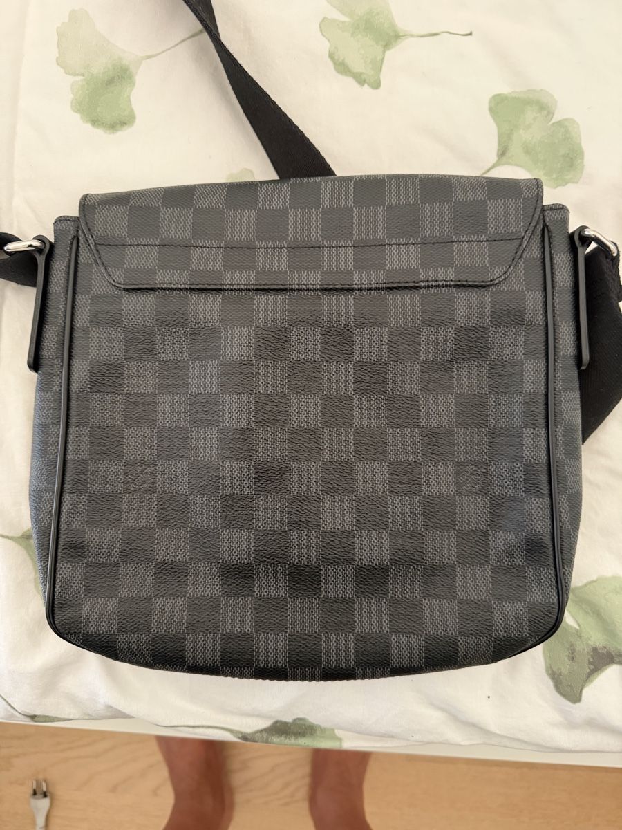 Louis Vuitton Borse: Sacoche Louis Vuitton – Usato da Gland venduto da Freeload 2