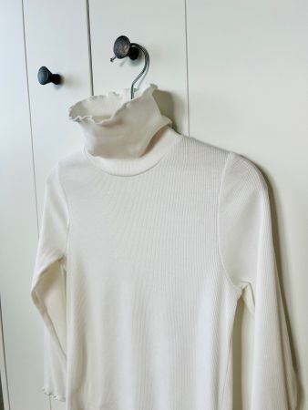 F&F 110 creme Rollkragenbluse Bluse