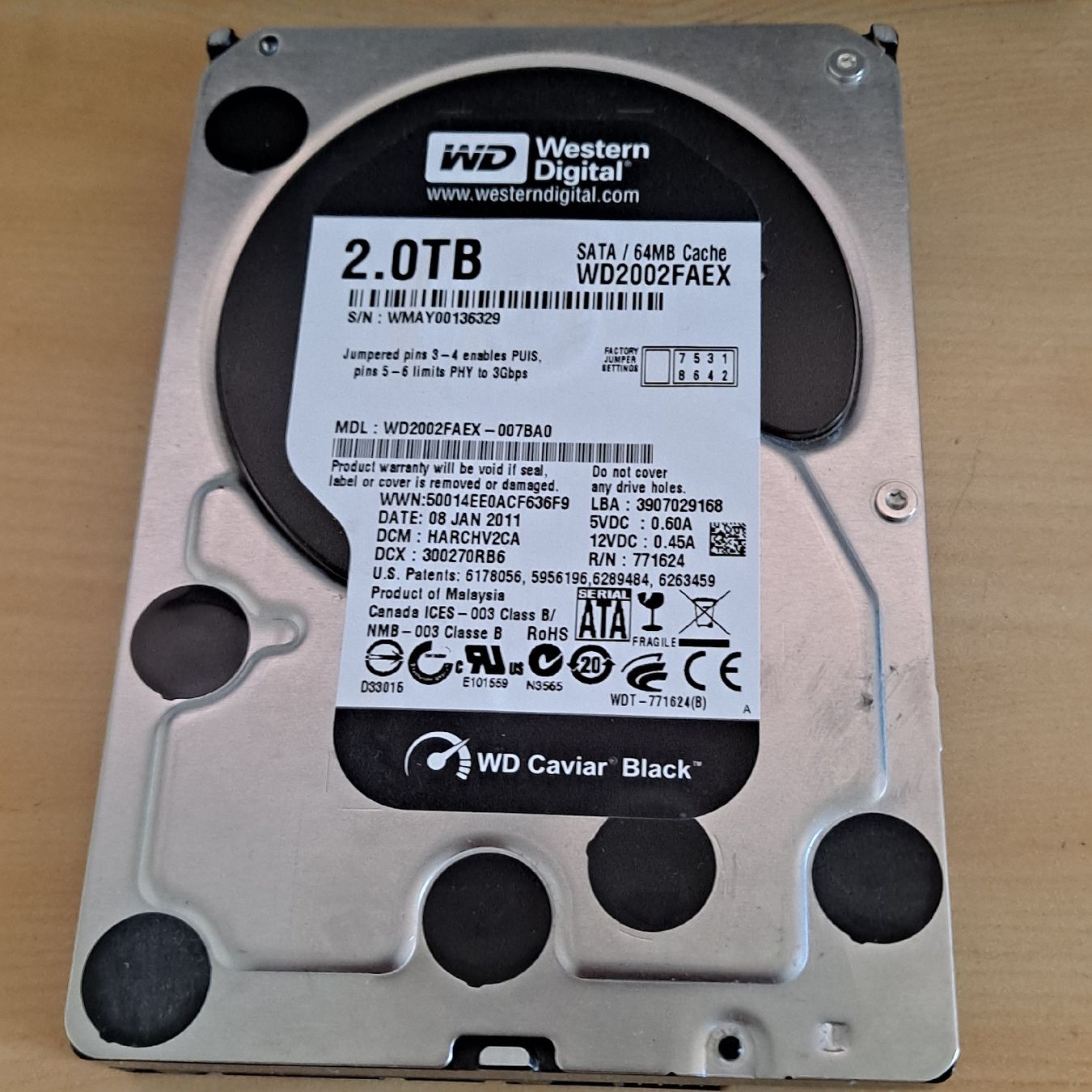 Western Digital Harddisks: WD Black 2TB – Neu (gemäss Beschreibung) aus Birsfelden von Alepunch