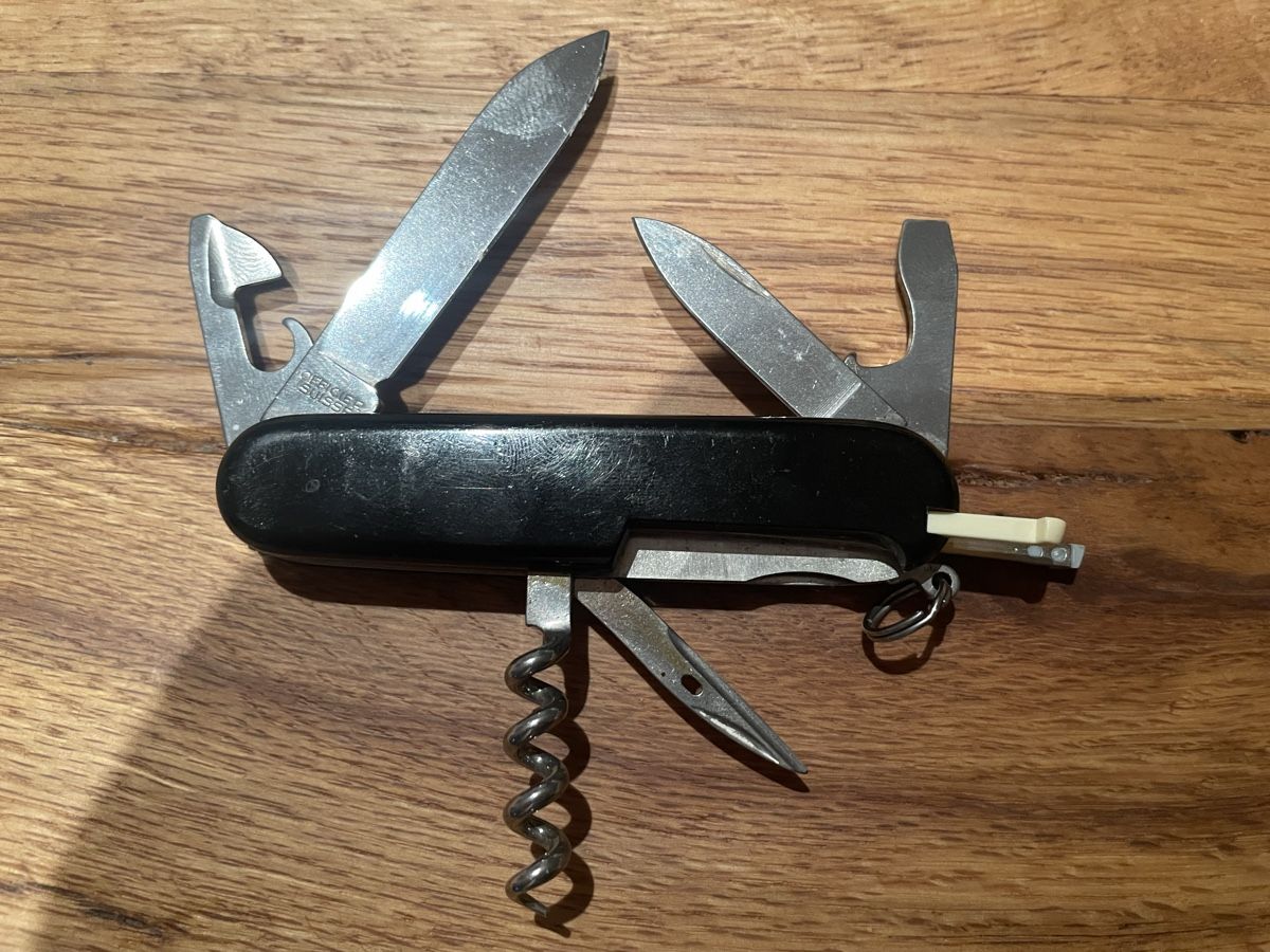 Victorinox Coltelli tascabile: Victorinox Sackmesser – Nuovo e nell'imballaggio originale da Muhen venduto da marc1995 1