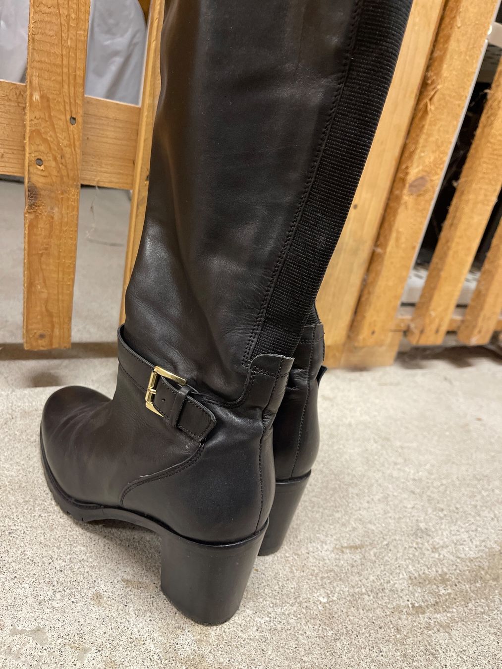 Dune London Scarpe da donna: Lederstiefel von Dune London, Grösse 40 – Usato da Zufikon venduto da Sanfat 2