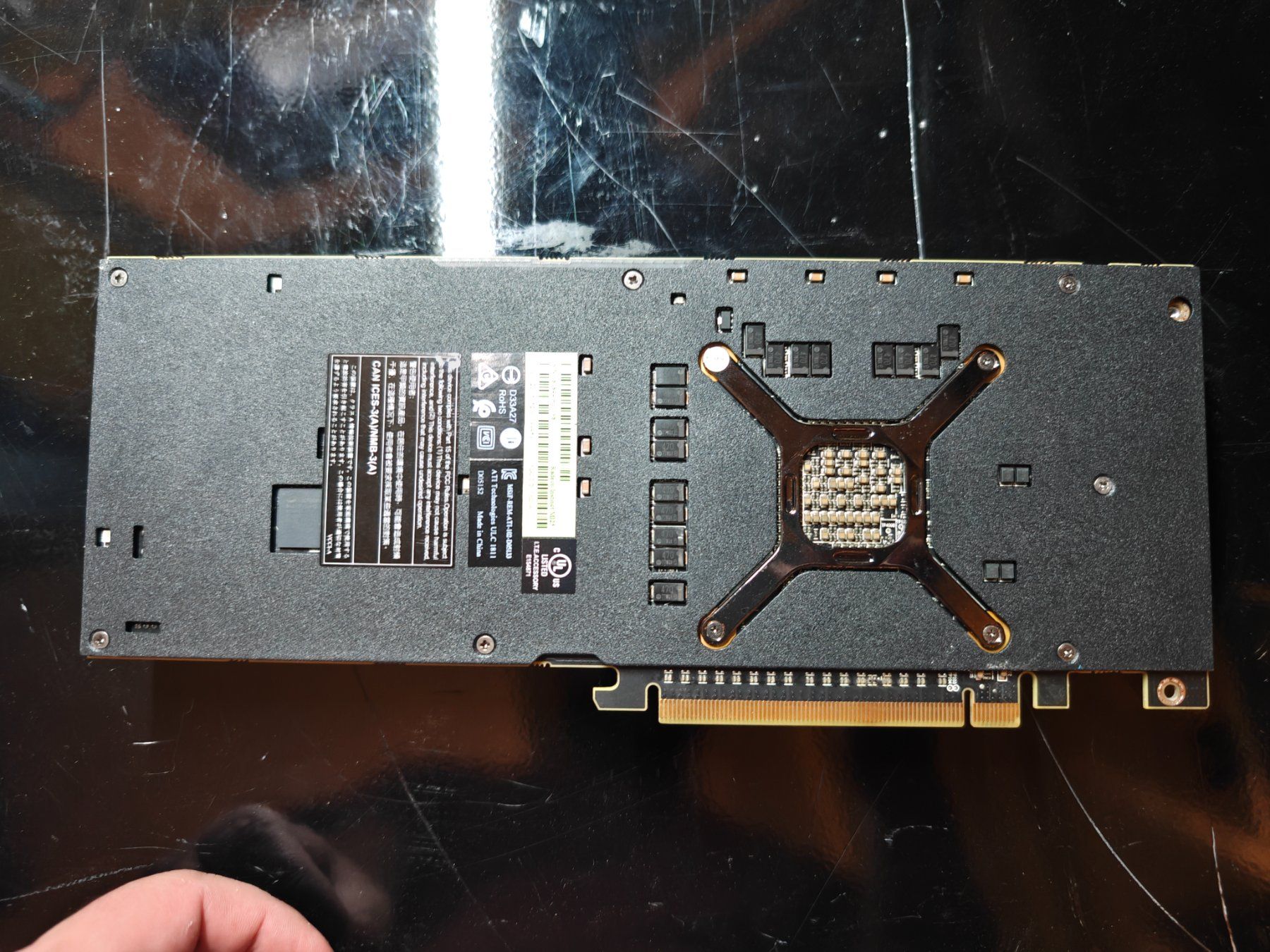 Amd Schede grafiche: AMD Radeon Instinct MI25 Ohne Shroud – Usato da Sargans venduto da NewLifeForGPUs 1