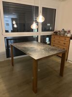 Table céramique avec pieds en chêne