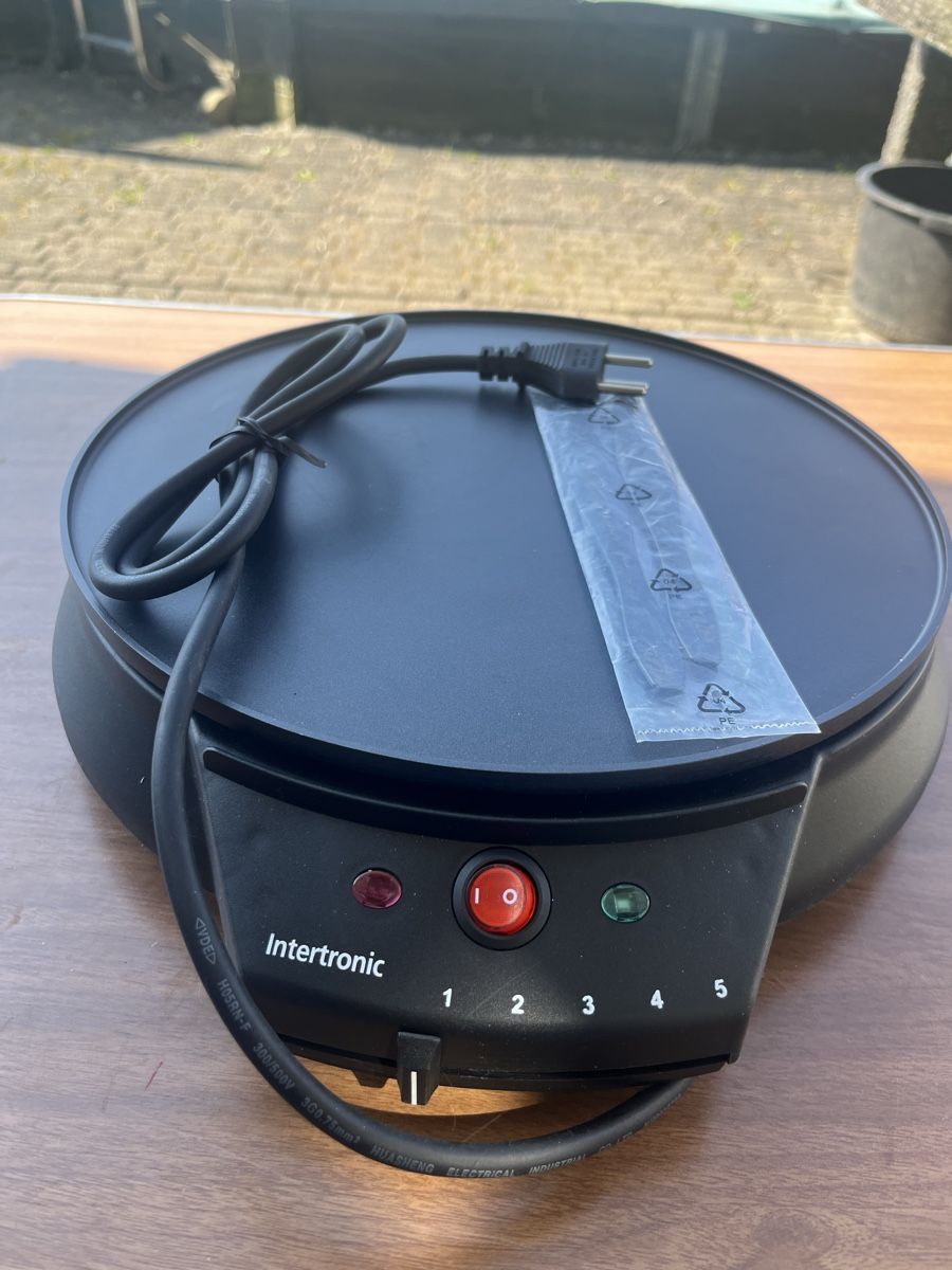 Elettrodomestici da cucina: Crep Maker Intertronic CP 06 – Nuovo (secondo la descrizione) da Horriwil venduto da Joseph24