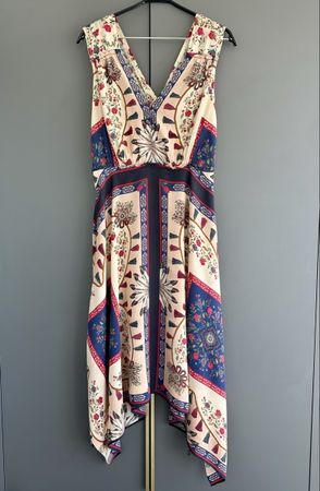 Sandro Kleid Grösse M Seidenmix 