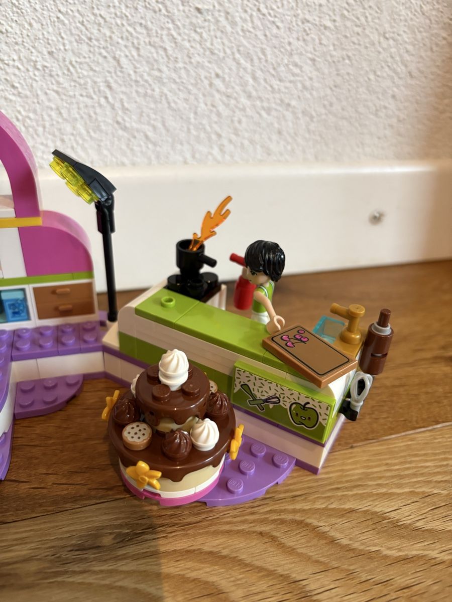 Lego Spielzeuge: Lego Friends, Die grosse Backshow, 41393 – Gebraucht aus Horgen von Rafnaf 4