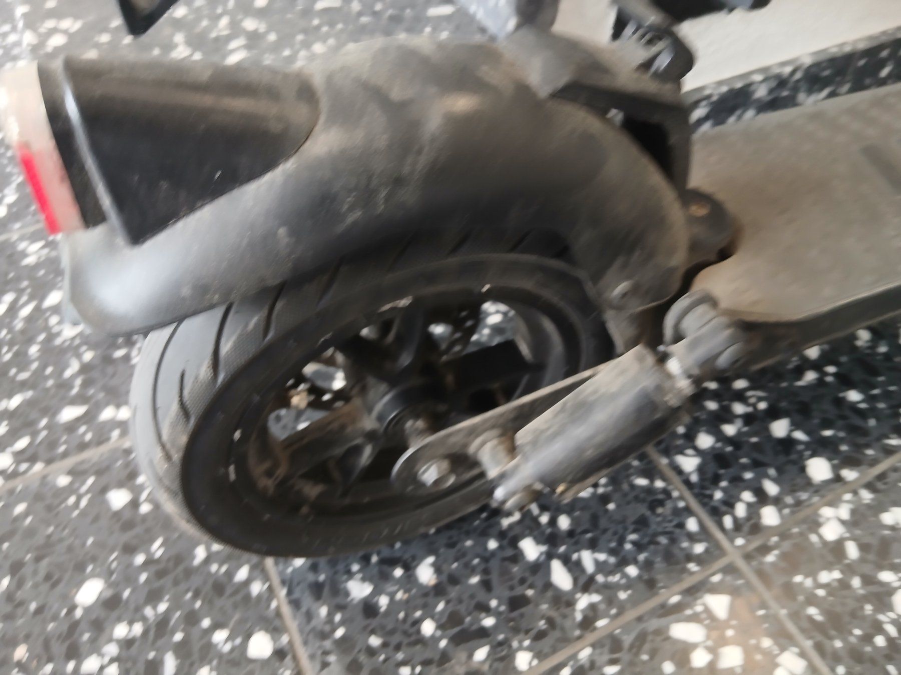 Scooters: Elektroroller Ducati Pro II Evo – Gebraucht aus ZÜRICH von zar_nc88 3