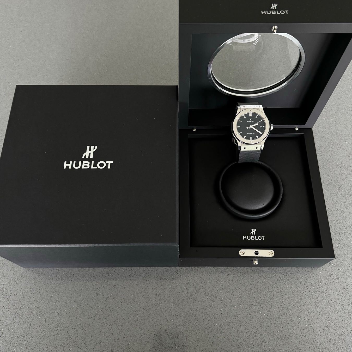 Hublot Orologi: Hublot classic fusion titanium 45mm – Usato da Coldrerio venduto da JoshGo
