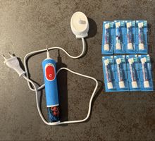 Oral-B Kids Spiderman Zahnbürste plus Ersatzbürsten