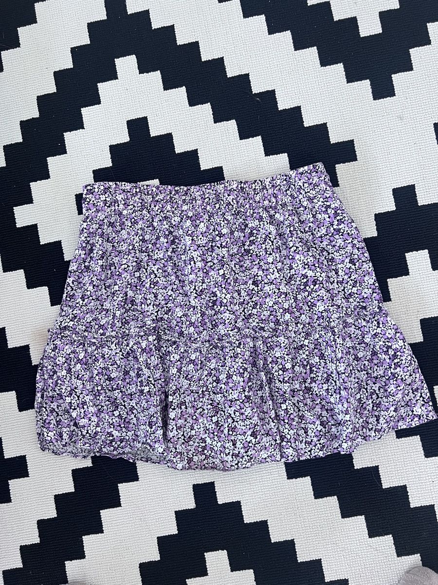 Zara Gonne: Zara Rock - Blumenmuster - Gr. S – Usato da Neuenhof venduto da UrbanBags 1