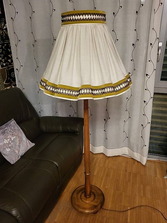 Lampade: Lampadaire année 70 – Usato da Confignon venduto da bro_rjx8 4