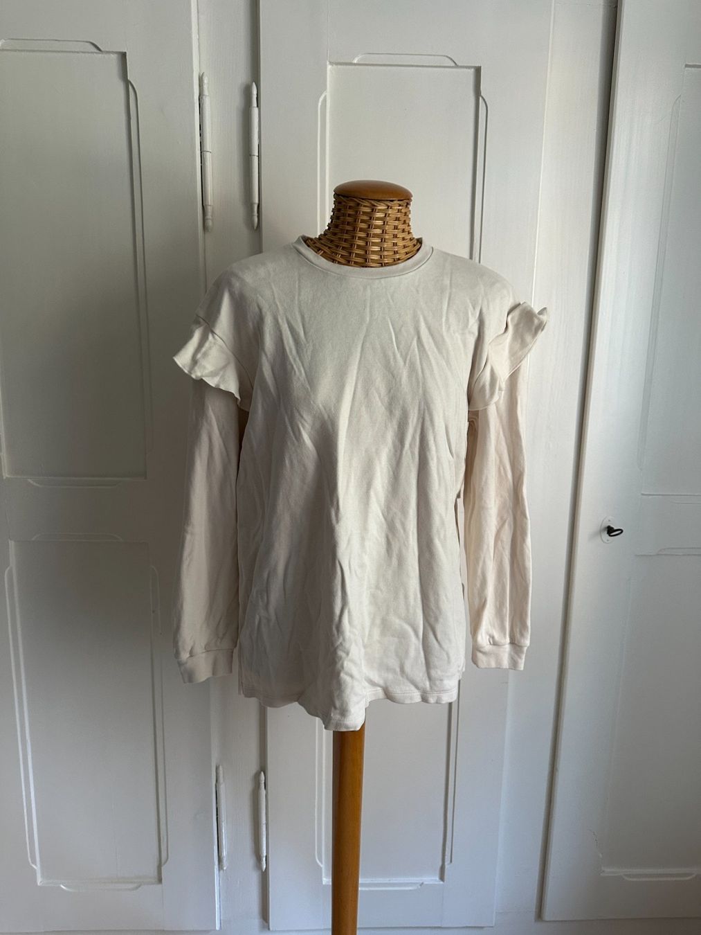 Intimissimi Maglioni & Felpe: INTIMISSIMI - Pullover beige leicht S – Usato da Zürich venduto da Diazaio
