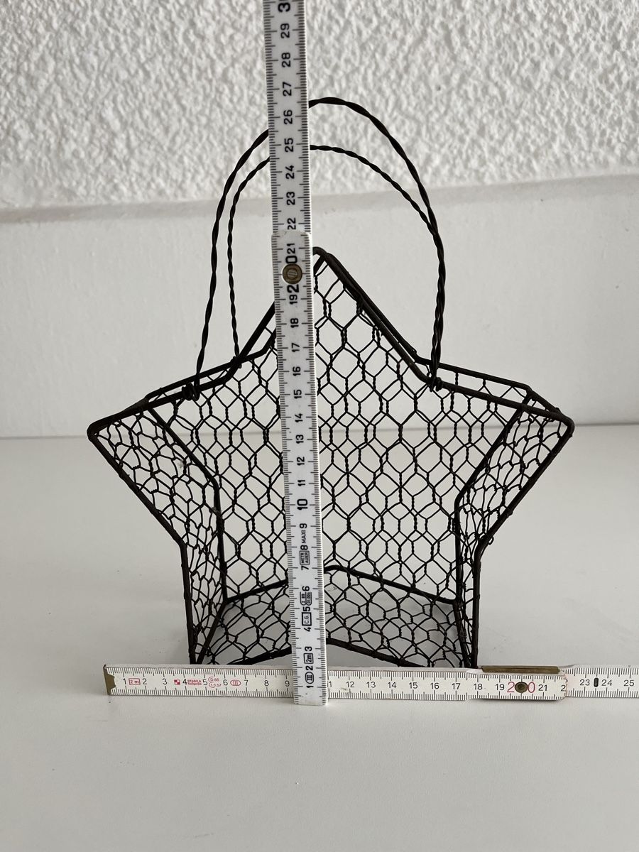 Tutte le decorazioni: Korb aus Metalldraht – Usato da Wetzikon ZH venduto da seli03 5
