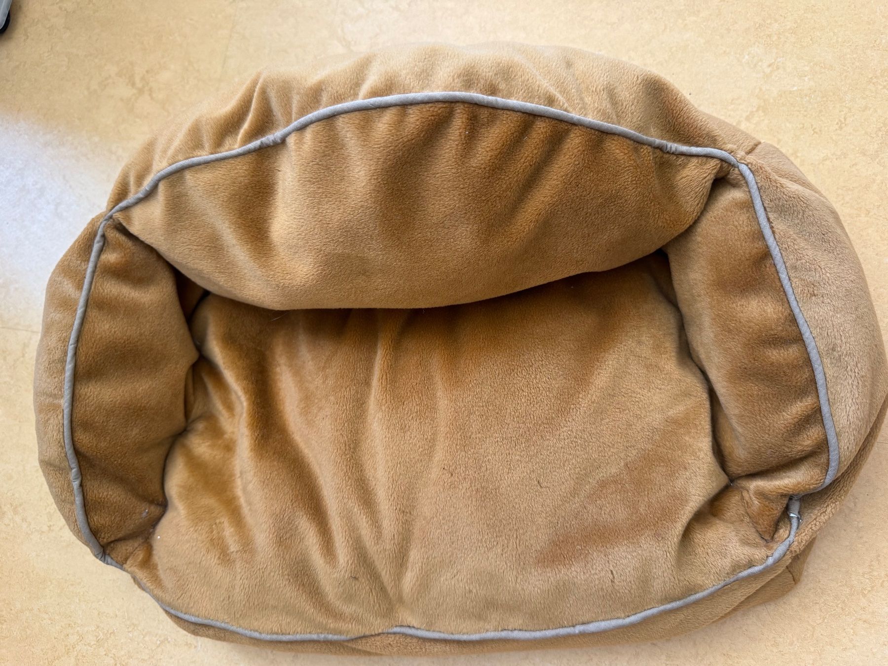 Cucce & Letti: Tiersofa – Usato da Rombach venduto da Juspola