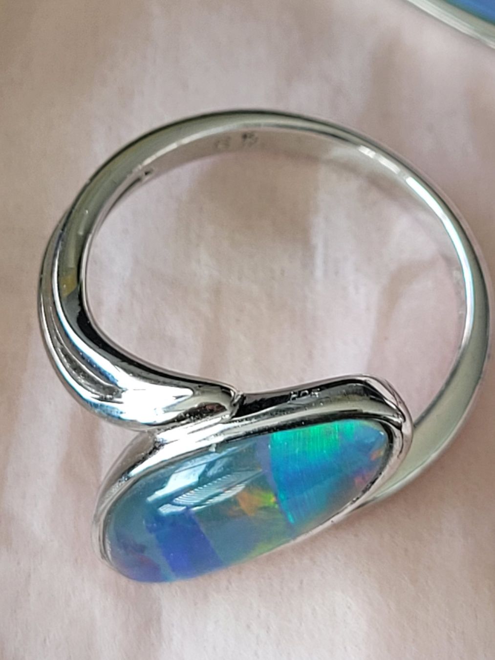 Altri gioielli: Ohrringe und Ring Opal Silber neuwertig – Nuovo (secondo la descrizione) da Zürich venduto da Engel620 4