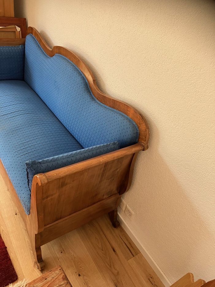 Divani: ANTIKES SOFA RESTAURIERT - GUTER ZUSTAND – Usato da Möhlin venduto da saga02 3