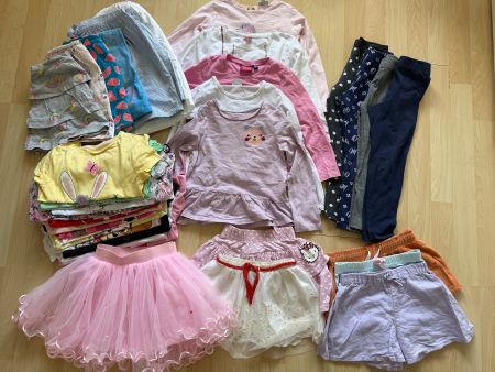 40-teilige Kleiderpaket für Mädchen Sommer 2 Jacke Gr.98-104
